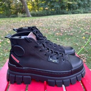 Palladium REVOLT HI TX 8.5 black
